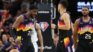 By the numbers: Breaking down the Suns' historic 4th quarter in Game 2