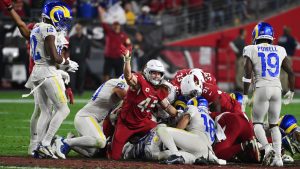 Cardinals' Dennis Gardeck says old knee injury impacted him in 2021
