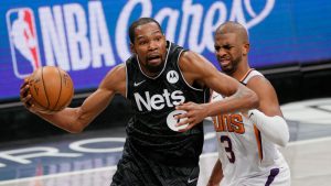 Report: Kevin Durant tells Nets owner to pick him or coach, GM