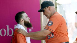 D-backs pitching coach: Keuchel still has 'some work to do;' Weaver to start Saturday