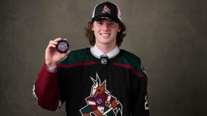 Coyotes ink No. 11 overall pick Conor Geekie to 3-year entry-level deal