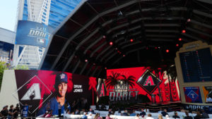 D-backs GM: 'The faster we get these guys to the big leagues the better'