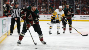 Lawson Crouse, Arizona Coyotes agree to 5-year extension