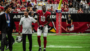 Cardinals WR A.J. Green injures knee in 1st half vs. Rams