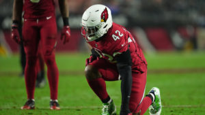 Cardinals sign Devon Kennard to active roster, release Andre Baccellia