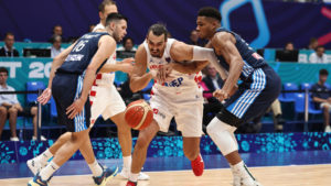 Dario Saric, Croatia fall at hands of Greece's Giannis Antetokounmpo