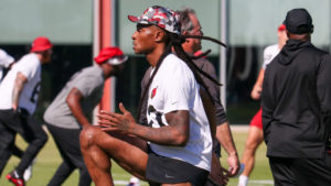 Cardinals wide receiver DeAndre Hopkins says he 'doesn't want a raise'