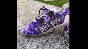 Vikings' Cam Dantzler honors late friend, Cardinals CB Jeff Gladney on cleats
