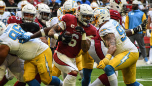 James Conner's big day can't make up for Cardinals' lack of finish vs. L.A.