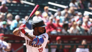 Arizona Diamondbacks waive 3 players, Hernandez claimed by A's