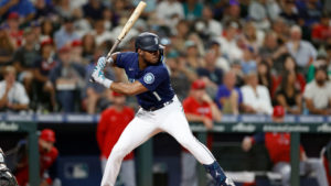 D-backs acquire 2020 ROTY Kyle Lewis from Mariners in exchange for Cooper Hummel