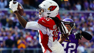 Report: Vikings' Smith fined for hit on Cardinals' DeAndre Hopkins, no flag thrown