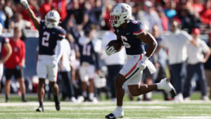 Arizona RB Michael Wiley runs wild over ASU in Territorial Cup win