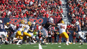 Arizona football wins 96th Territorial Cup after 6 lead changes