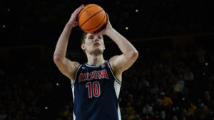 ASU men's hoops fights back admirably but ultimately falls to No. 5 Arizona