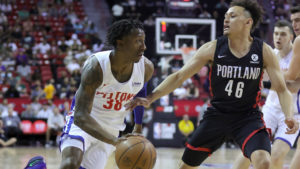 Suns sign G League guard Saben Lee to 10-day contract