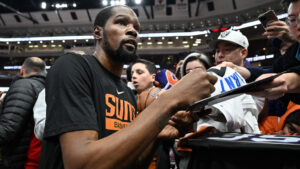 Feeling like Griswold: Suns fans left waiting for Kevin Durant's home debut after scratch