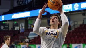 No. 9 NAU shocks No. 1 Eastern Washington with buzzer-beater in Big Sky Tournament