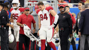 Cardinals replacing head athletic trainer Tom Reed