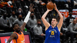 Suns-Nuggets preview, Pt.1: Can Deandre Ayton stifle Nikola Jokic again?