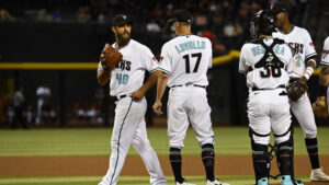 D-backs show win-now focus by moving off Madison Bumgarner
