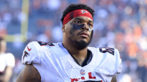 Cardinals sign former Atlanta Falcons OL Elijah Wilkinson