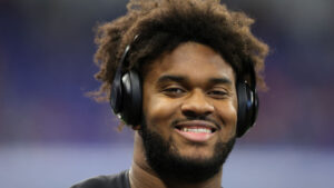 Snacks on snacks: Cardinals' rookie OL duties more than just carrying gear