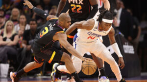 Chris Paul has X-ray on right hand come back negative, per report