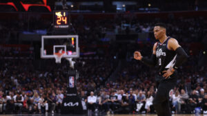 Kevin Durant, Chris Paul push back at criticism of Russell Westbrook