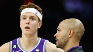 Phoenix Suns hosting HC candidates for interviews this week