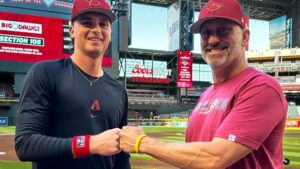 D-backs donate $25K to Sarah Langs' ALS initiative on Lou Gehrig Day