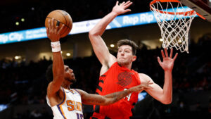 Drew Eubanks, Phoenix Suns agree to terms on new contract