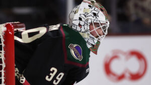 Arizona Coyotes re-sign goalie Connor Ingram for 3 years