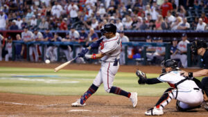 D-backs' bullpen falters late in rubber match with Braves