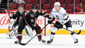 Coyotes sign D Cameron Crotty to 1-year, 2-way contract