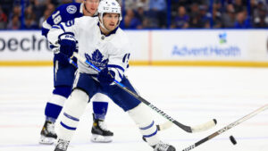 Alex Kerfoot agrees to 2-year contract with Arizona Coyotes