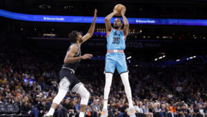 Keita Bates-Diop to redefine game in Phoenix after 'career reset' with Spurs