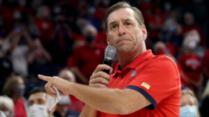 University of Arizona: No immediate plans to eliminate sports amid financial crisis