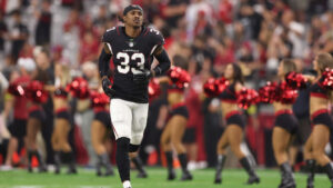 Antonio Hamilton listed as CB2 in Cardinals' 1st depth chart of 2023
