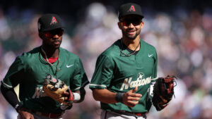 Diamondbacks call up top prospect SS Jordan Lawlar