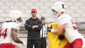 Does Jonathan Gannon want Cardinals to light their gut fire on the bus or in their car?