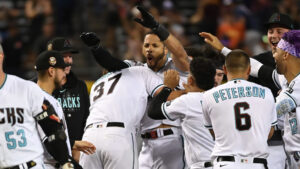 D-backs' Tommy Pham delivers extra-inning walk-off in comeback win vs. Rangers