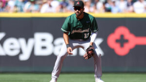 Pros and cons of calling up top D-backs prospect Jordan Lawlar for playoff push