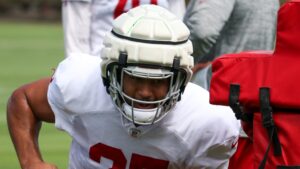 New era notes: Cardinals 'better be buttoned up' with Chiefs coming to town
