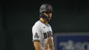 Diamondbacks remain in tight Wild Card race as postseason looms