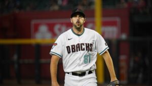 The unlikely success story of Diamondbacks reliever Ryan Thompson