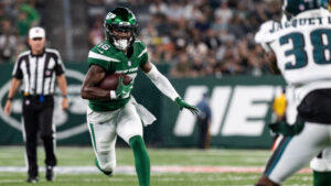 Arizona Cardinals sign WR Jeff Smith to practice squad