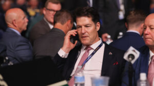 Arizona Coyotes give GM Bill Armstrong contract extension