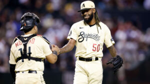 D-backs place Miguel Castro on paternity list, bring back Slade Cecconi
