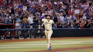 D-backs put together clutch series sweep of Cubs to climb in wild card standings